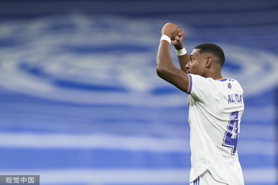 容对于球队 容对于球队