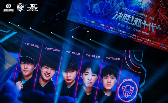 血液中流淌 血液中流淌